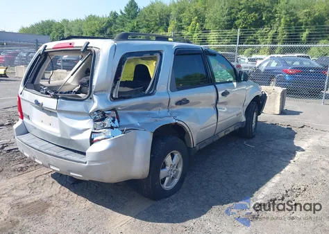 2008 Ford Escape Xlt из США, поврежденный, VIN 1FMCU03Z68KE75370